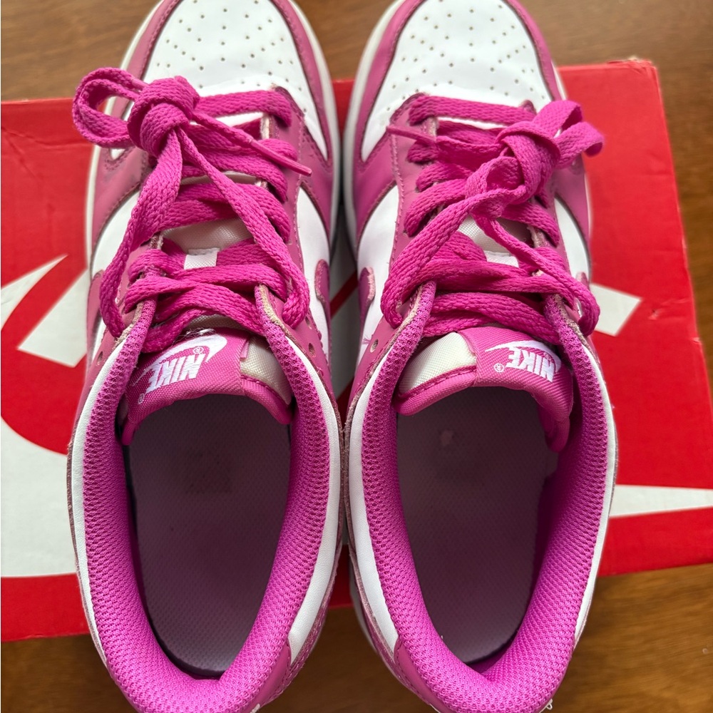 Nike Dunks Fuchsia/White Womens Size 8 Youth Size 6.5